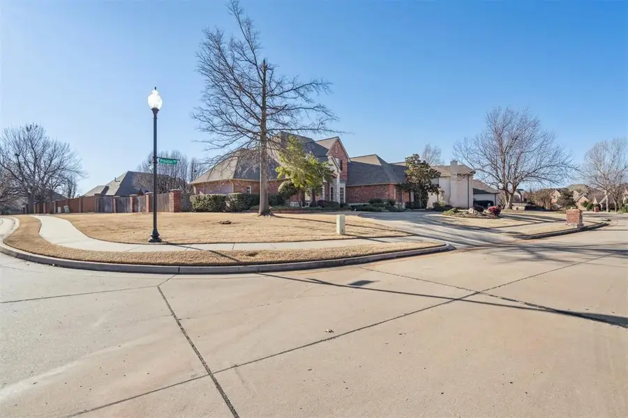 2008 Preston Place, Edmond, OK 73013 - Image #2