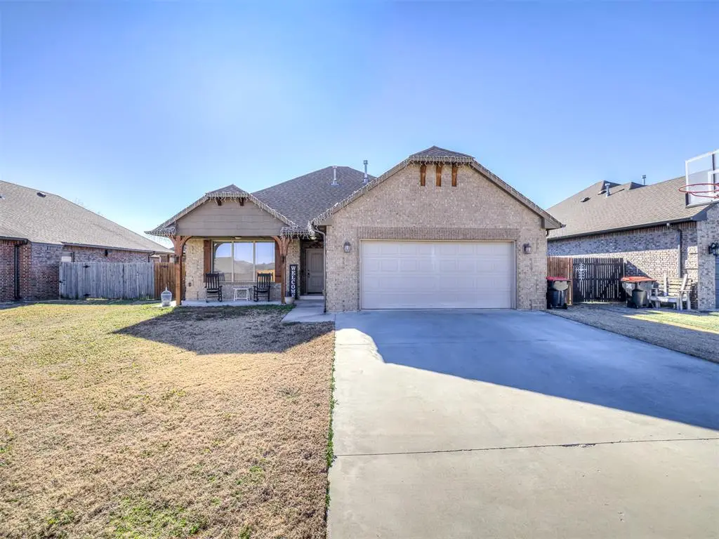 20550 Legacy Crossing, Harrah, OK 73045 - #1