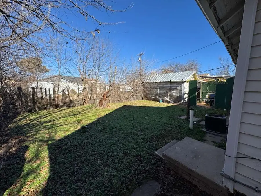 929 SW 28th Street, Oklahoma City, OK 73109 - #3