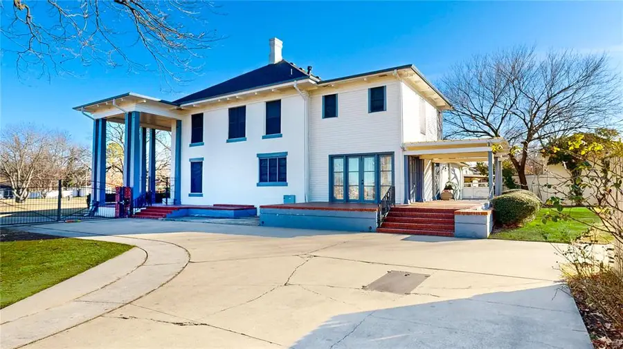 211 SW F Street, Ardmore, OK 73401 - #3