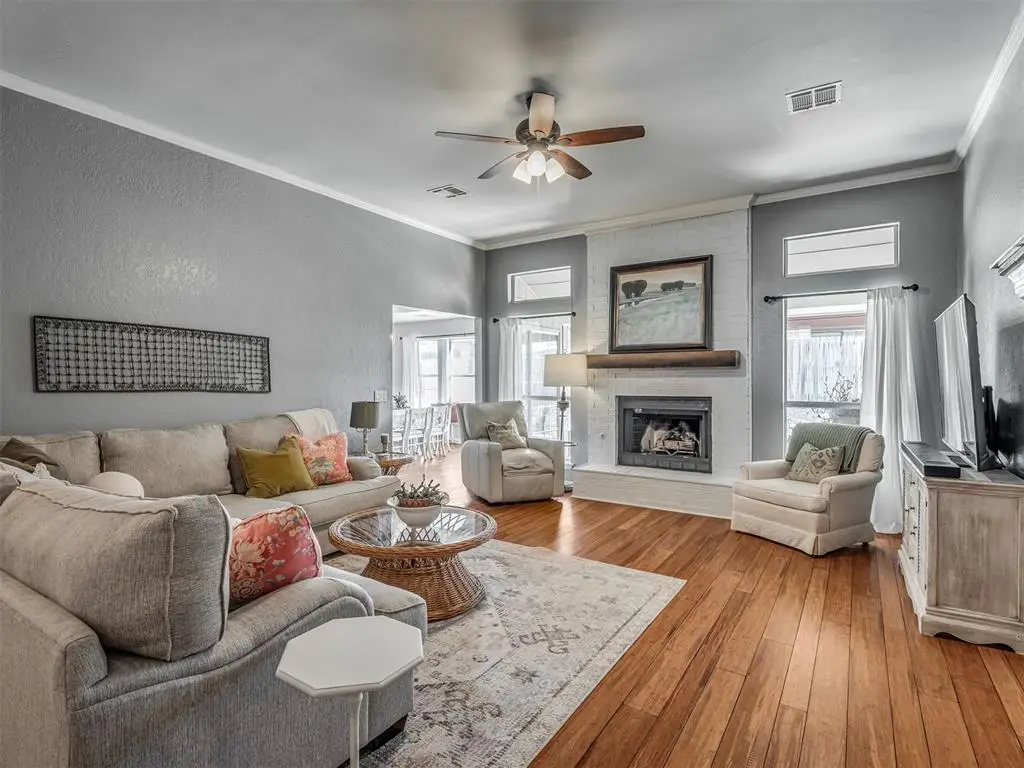 17204 Valley Crest, Edmond, OK 73012 - Image #1