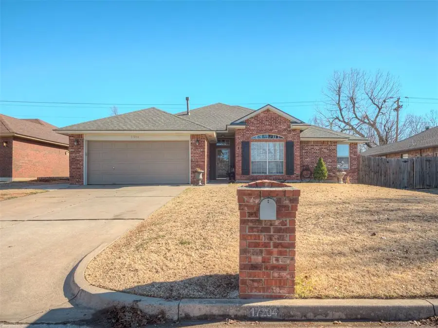 17204 Valley Crest, Edmond, OK 73012 - Image #2