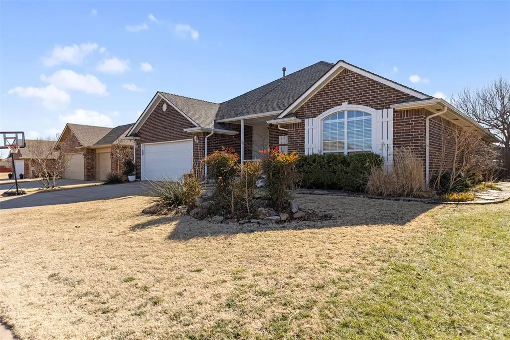 1724 Monterey Place, Edmond, OK 73013 - Image #1