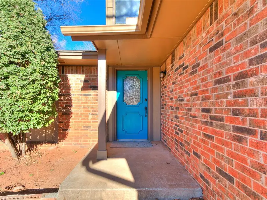 113 Woodbridge Circle, Edmond, OK 73012 - Image #2