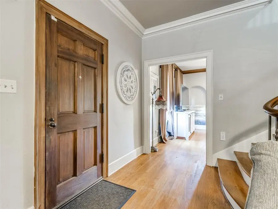 828 S 12th Street, Chickasha, OK 73018 - #3