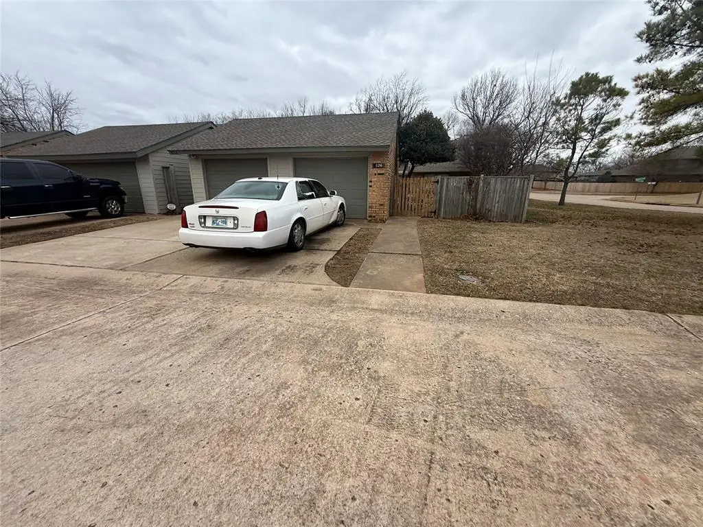 526 Greenlea Chase West Street, North Cleveland, OK 74170 - Image #1