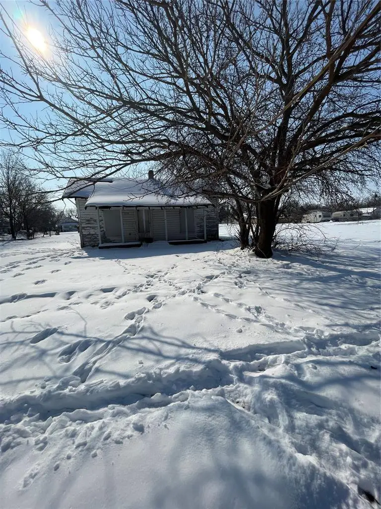 919 W Padon Avenue, Blackwell, OK 74631 - #3