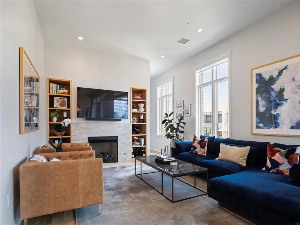 701 N Hudson Avenue #404, Oklahoma City, OK 73102 - Image #1