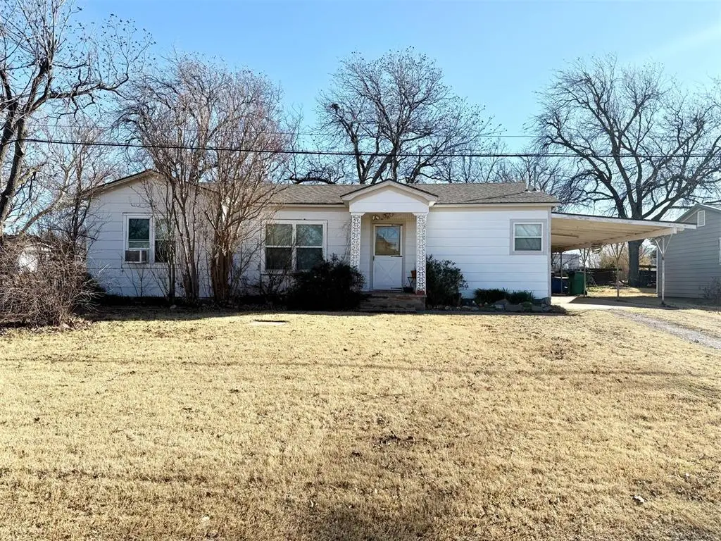 701 S Main Street, Grandfield, OK 73546 - #1