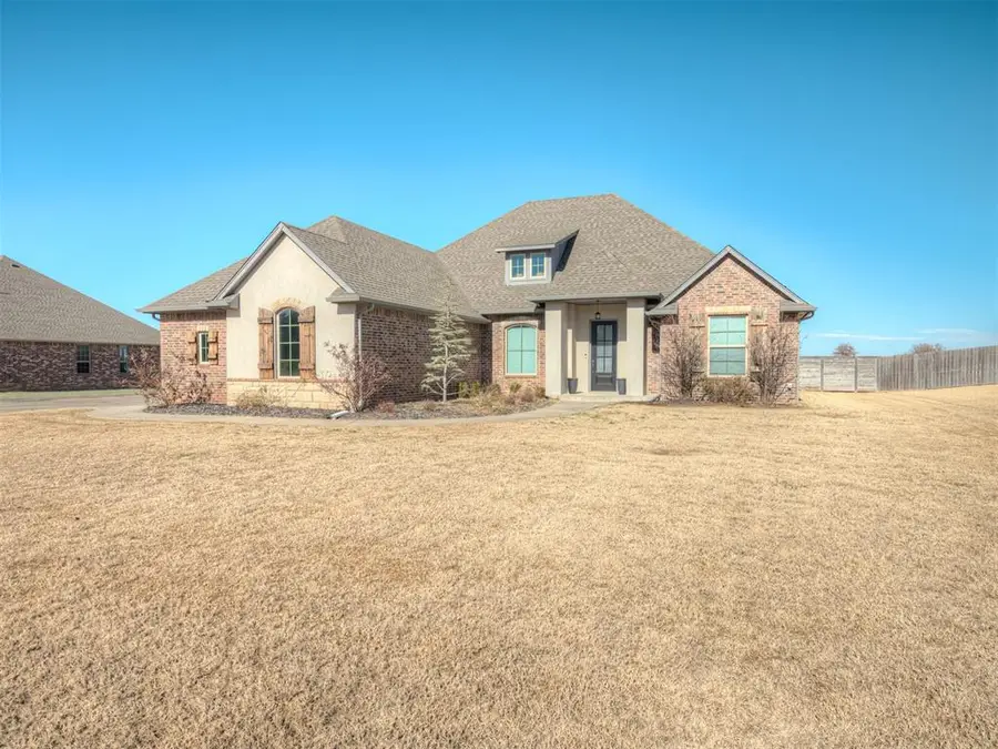 16277 Silver Spring Drive, Choctaw, OK 73020 - Image #2