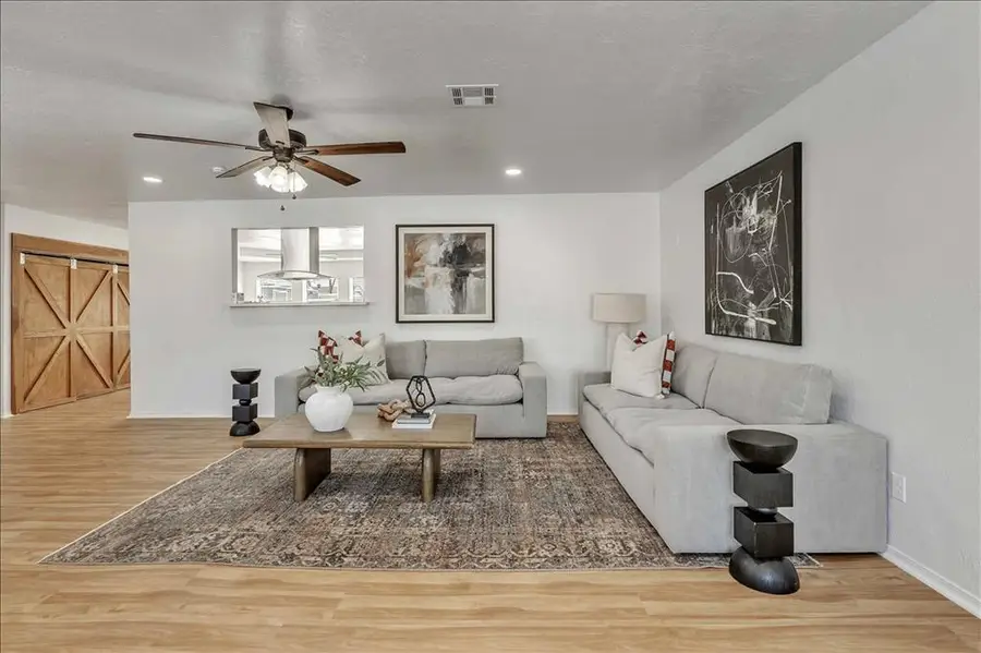 764 SW 3rd Street, Moore, OK 73160 - Image #3