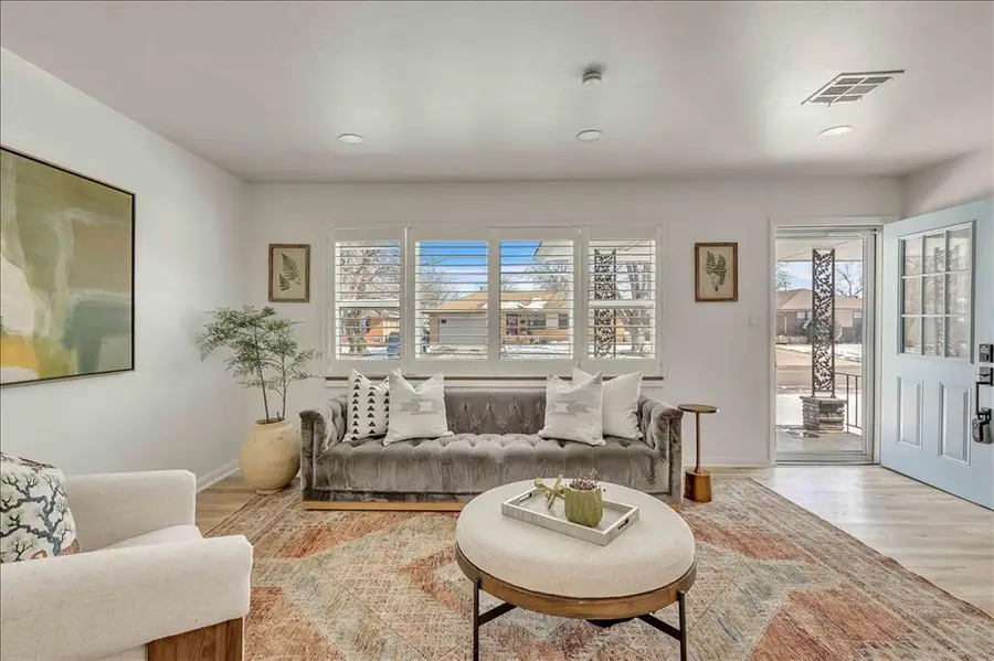 10407 Ridgeview Drive, Oklahoma City, OK 73120 - Image #2