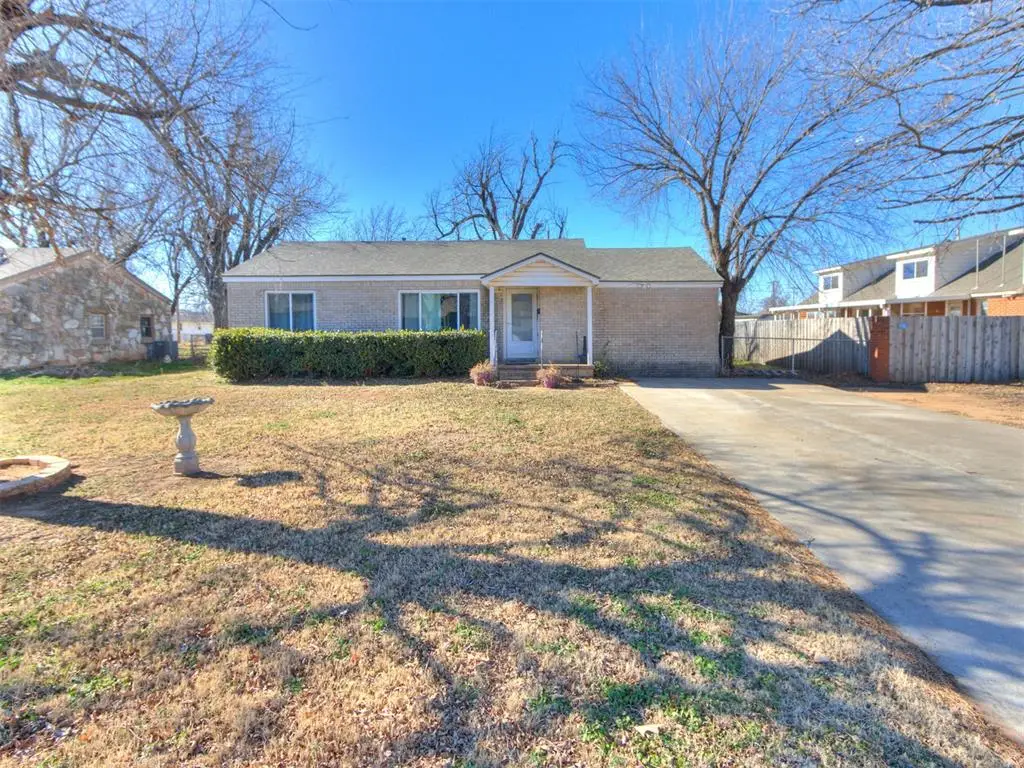 910 S 10th Street, Kingfisher, OK 73750 - #1