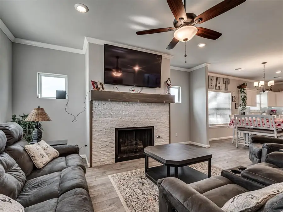 1920 Bellatona Boulevard, Norman, OK 73071 - #3