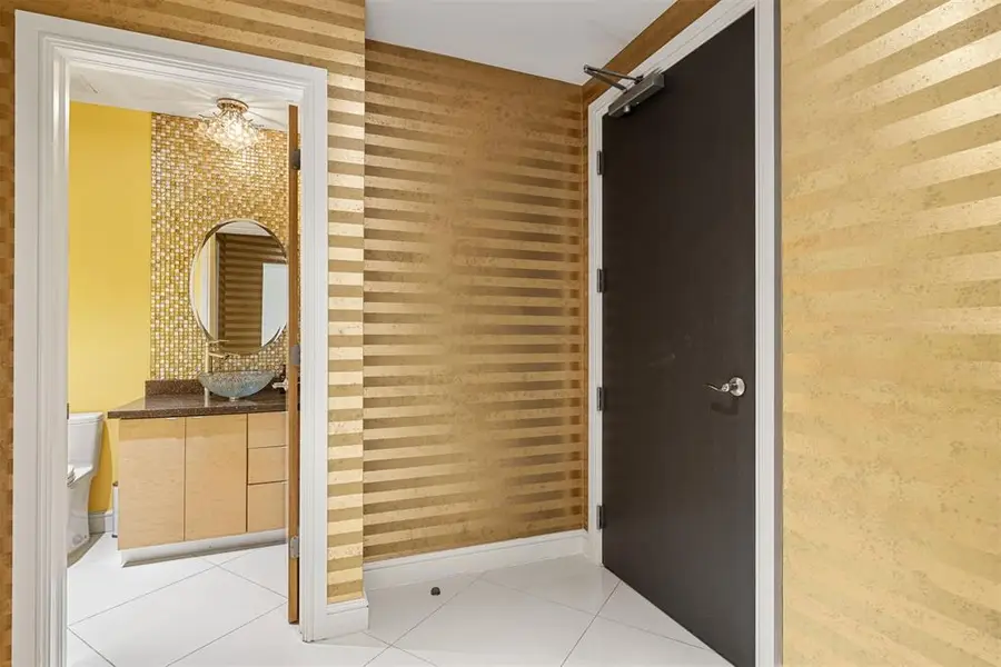 5900 NW Mosteller Drive Drive #102, Oklahoma City, OK 73112 - #3