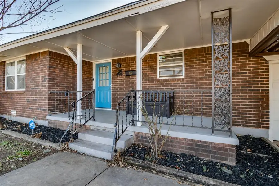 417 Vickie Drive, Del City, OK 73115 - Image #2