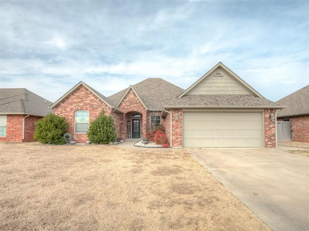 925 SW 14th Street, Moore, OK 73160 - Image #1