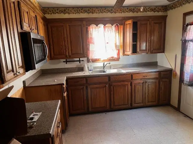 905 Cherokee Place, Lindsay, OK 73052 - Image #2