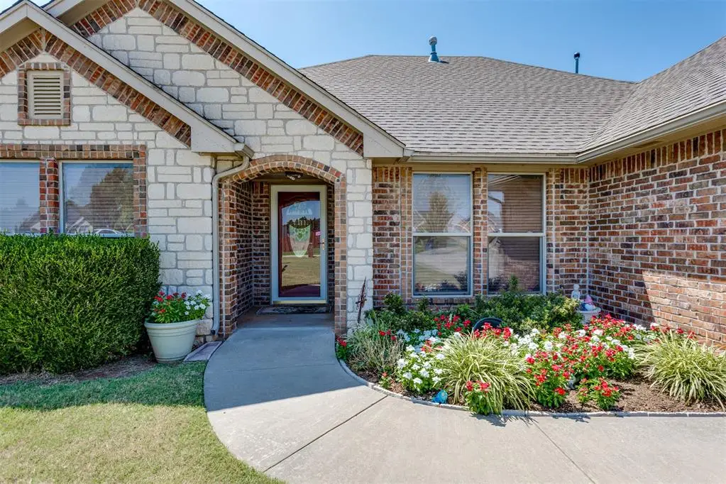 2401 County Road 1196, Tuttle, OK 73089 - #1