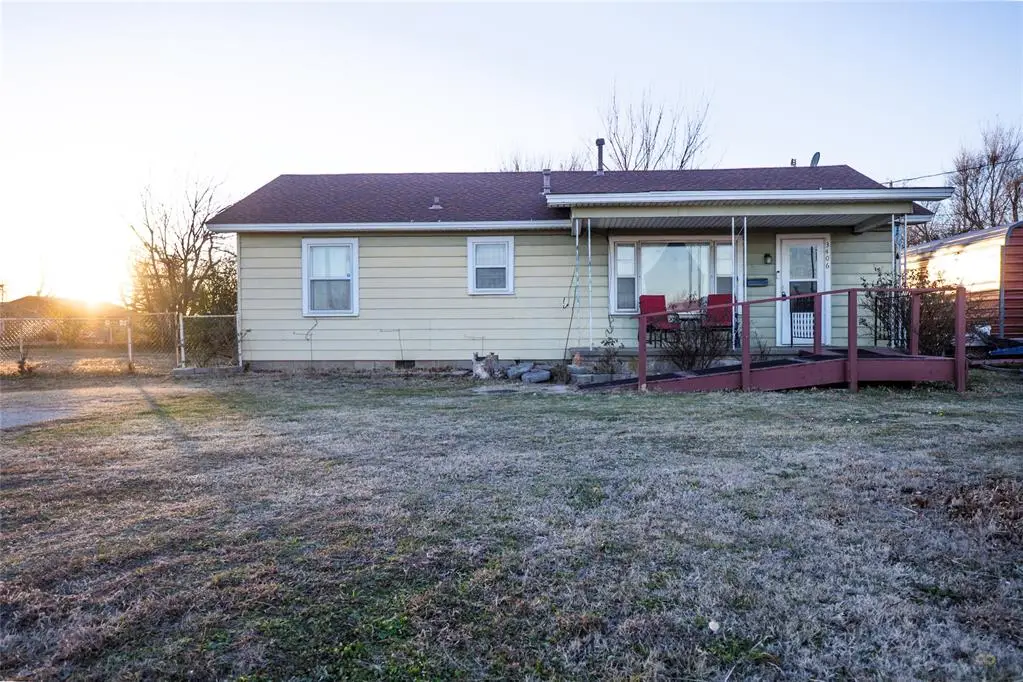 3406 N Market Avenue, Shawnee, OK 74804 - Image #1