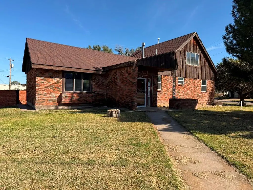 324 Avenue #N, Beaver, OK 73932 - #1