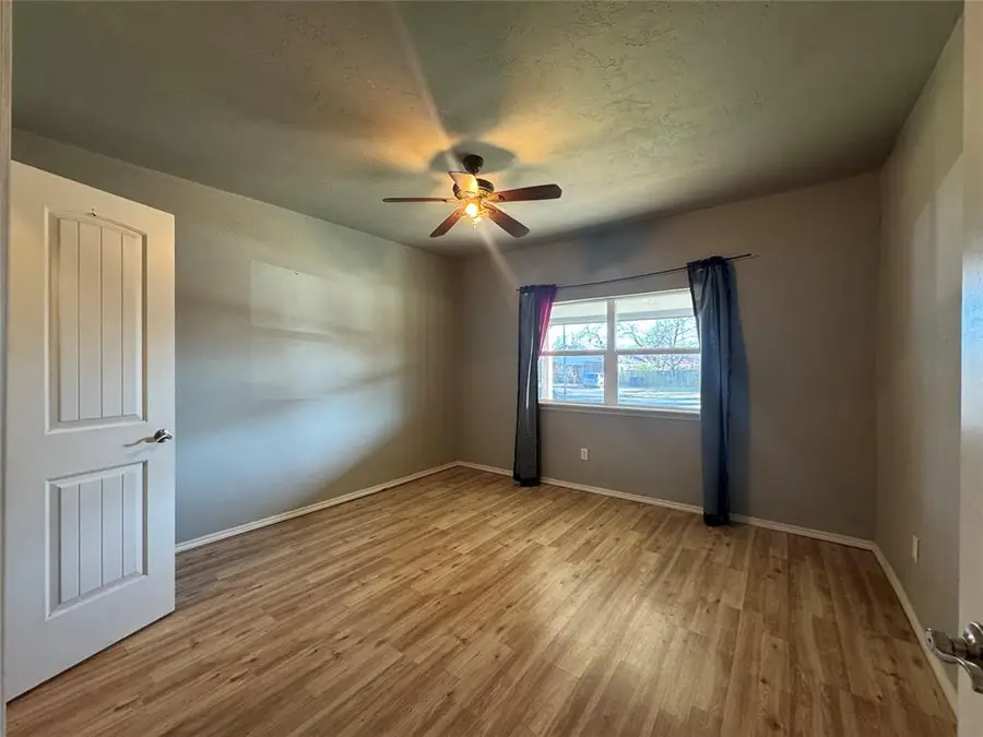 2929 NW 18th Street, Oklahoma City, OK 73107 - #2