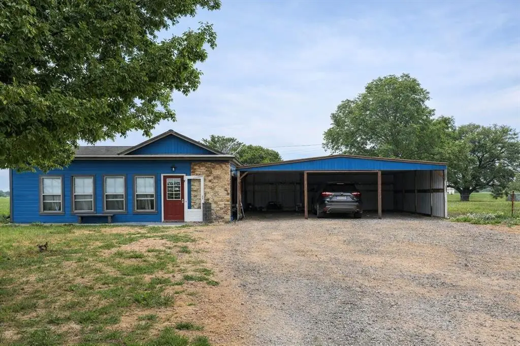 16633 E 1530th Road, Hollis, OK 73550 - #1