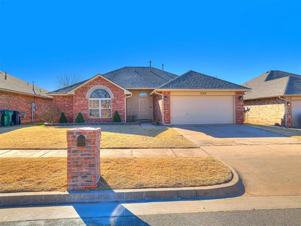 2512 SE 93rd Street, Moore, OK 73160 - Image #1