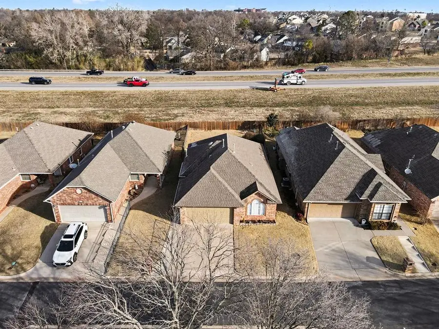 913 Heather Glen Terrace, Norman, OK 73072 - Image #2