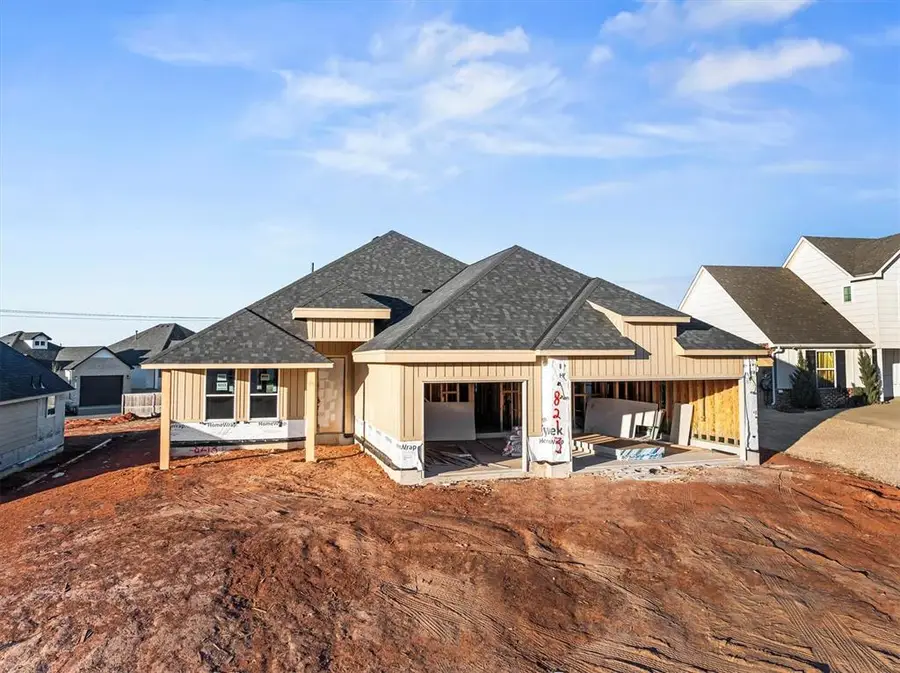 8213 NW 152nd Street, Edmond, OK 73013 - Image #2