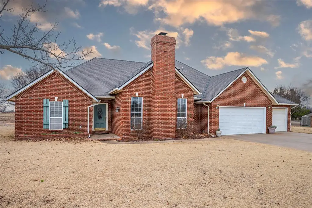 1913 Kyle Drive, Guthrie, OK 73044 - Image #1