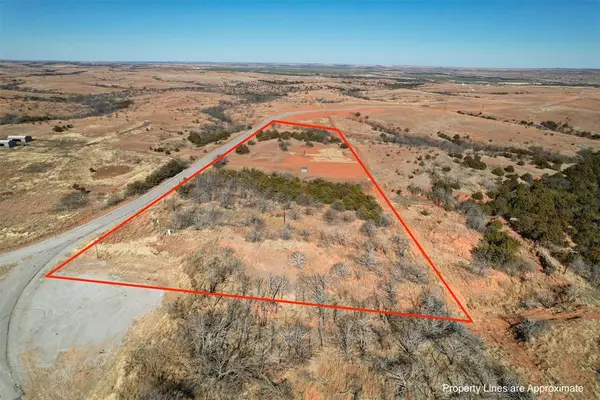 77878 N 2080 Road, Leedey, OK 73654