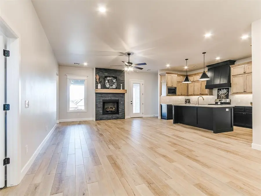 2111 Oakville Place, Norman, OK 73071 - Image #2