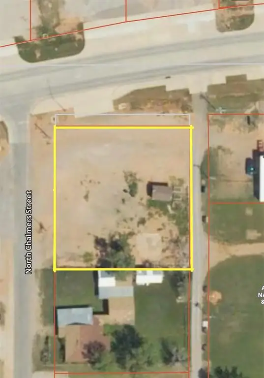 1006 Falcon Road, Altus, OK 73521