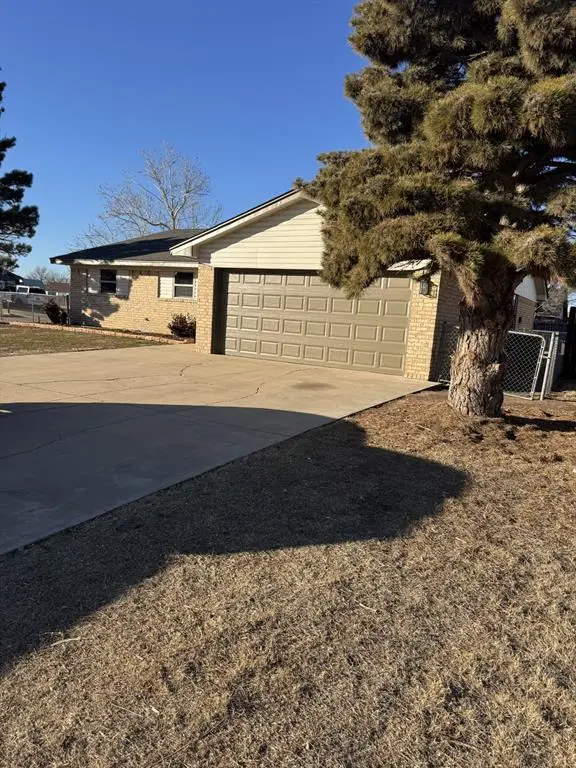 2101 Galaxy Drive, Altus, OK 73521 - Image #2