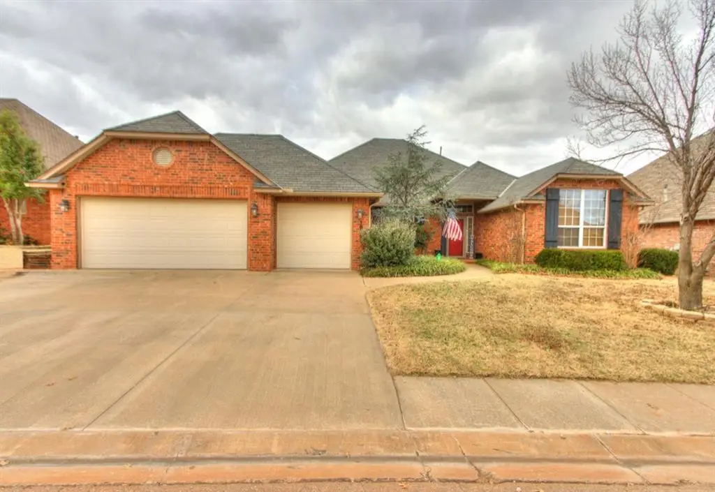 16513 Village Garden Drive, Edmond, OK 73012 - Image #1