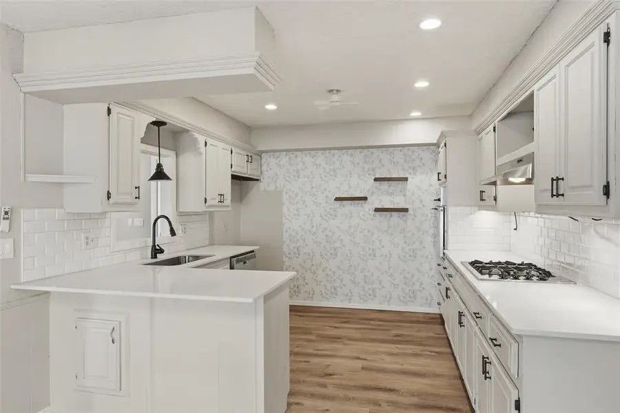 3300 Rock Creek Road, Edmond, OK 73013 - Image #3