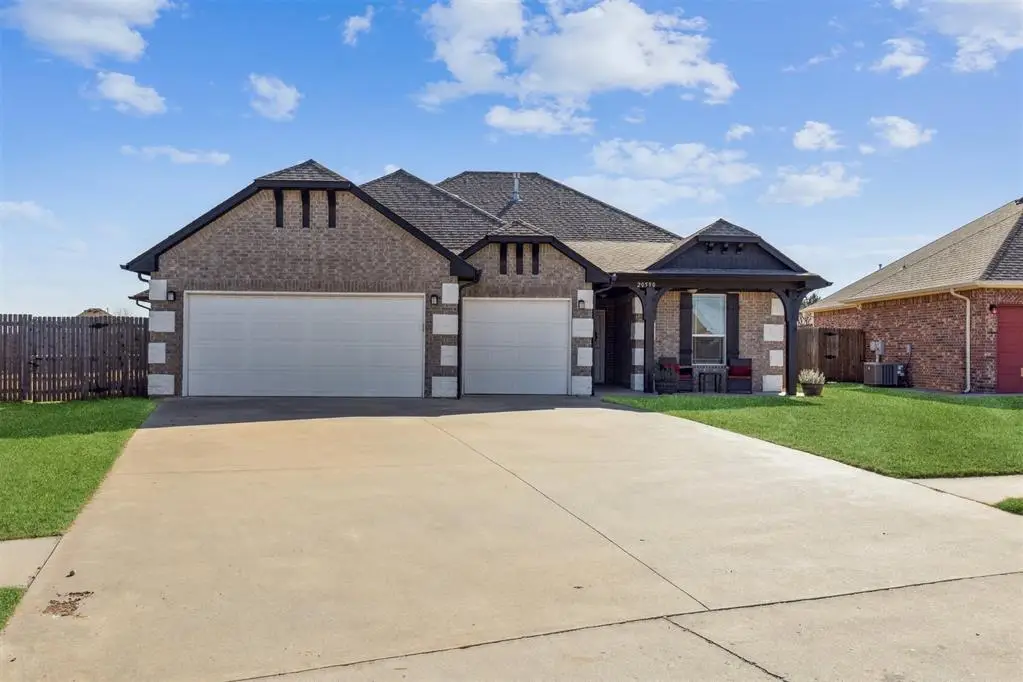 20590 Legacy Crossing, Harrah, OK 73045 - Image #1