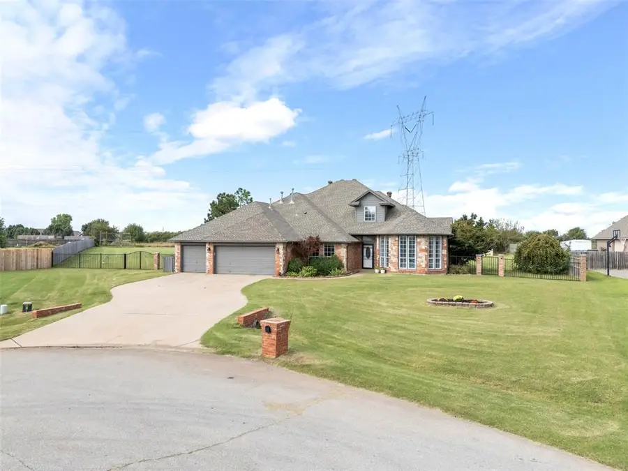 1045 Belmonte Place, Yukon, OK 73099 - Image #3