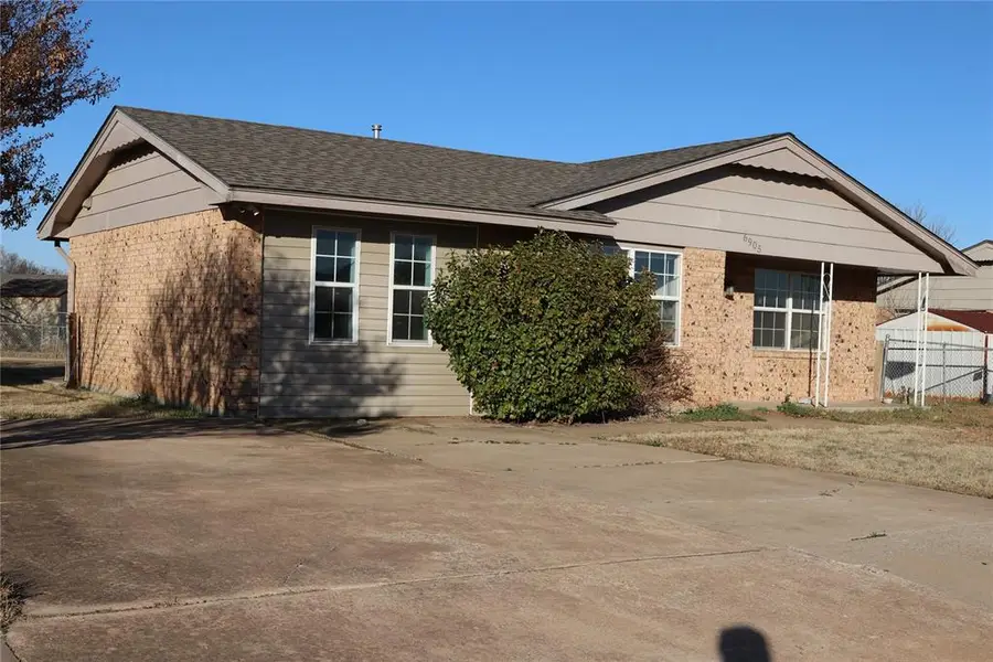6905 SW Forest Avenue, Lawton, OK 73505 - Image #2