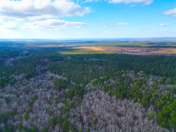 685 Johnny Beavers Trail Road, Broken Bow, OK 74728