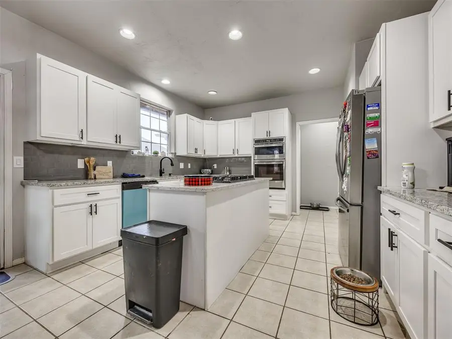 9977 Birkenhead Court, Yukon, OK 73099 - #2