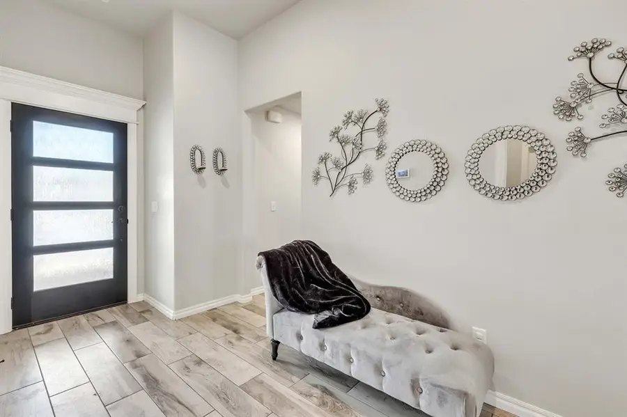 9221 NW 91st Street, Yukon, OK 73099 - Image #2