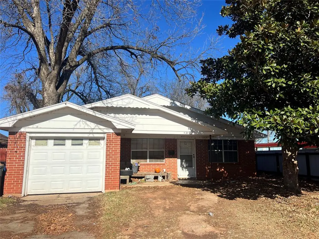 420 W Minnesota Avenue, Chickasha, OK 73018 - Image #1