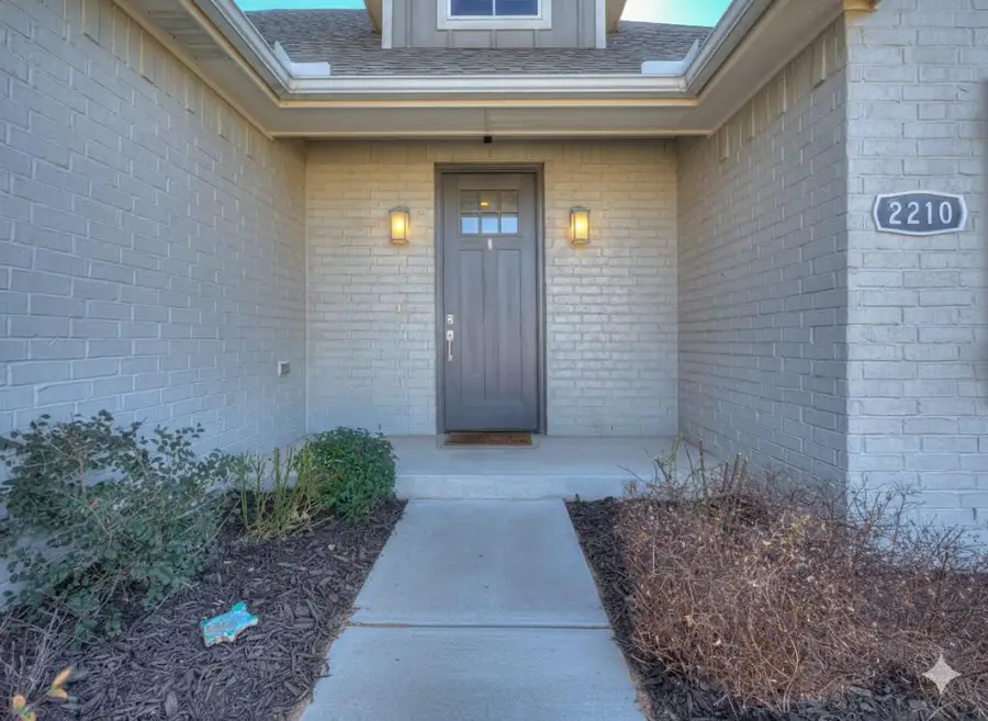 2210 Kimball Drive, Norman, OK 73071 - Image #2
