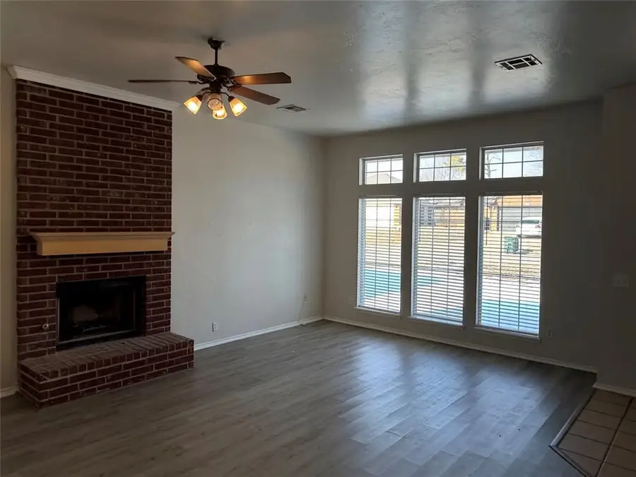 2016 Emerald Brook Court, Edmond, OK 73003 - #3