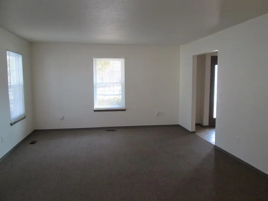 2709 Trail Creek Road, Edmond, OK 73012 - Image #3