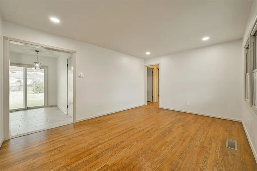 4517 NW 33rd Street, Oklahoma City, OK 73122 - Image #3