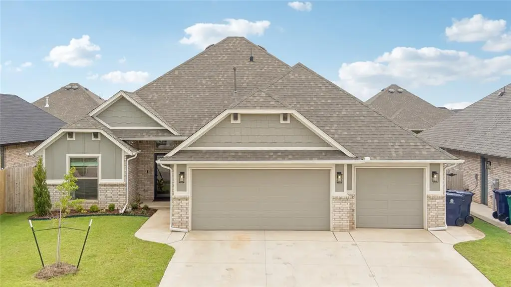 9301 SW 44th Terrace, Oklahoma City, OK 73179 - Image #1