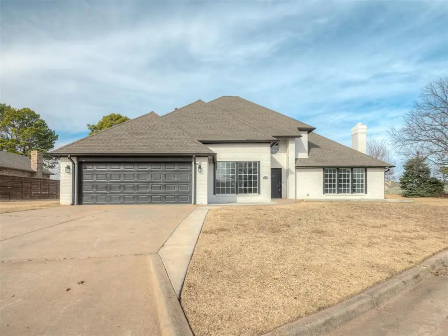 2310 Lakeside Circle, Shawnee, OK 74801 - Image #2